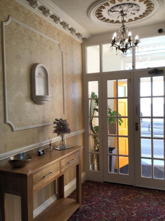 Helmsman Guesthouse Aberystwyth Ngoại thất bức ảnh