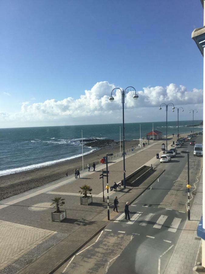 Helmsman Guesthouse Aberystwyth Ngoại thất bức ảnh